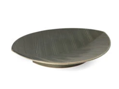 HAZARA Leaf Banryoku, Servierplatte L, Grün -Berühmter Geschirr Laden hazara leaf banryoku servierplatte gruen 1